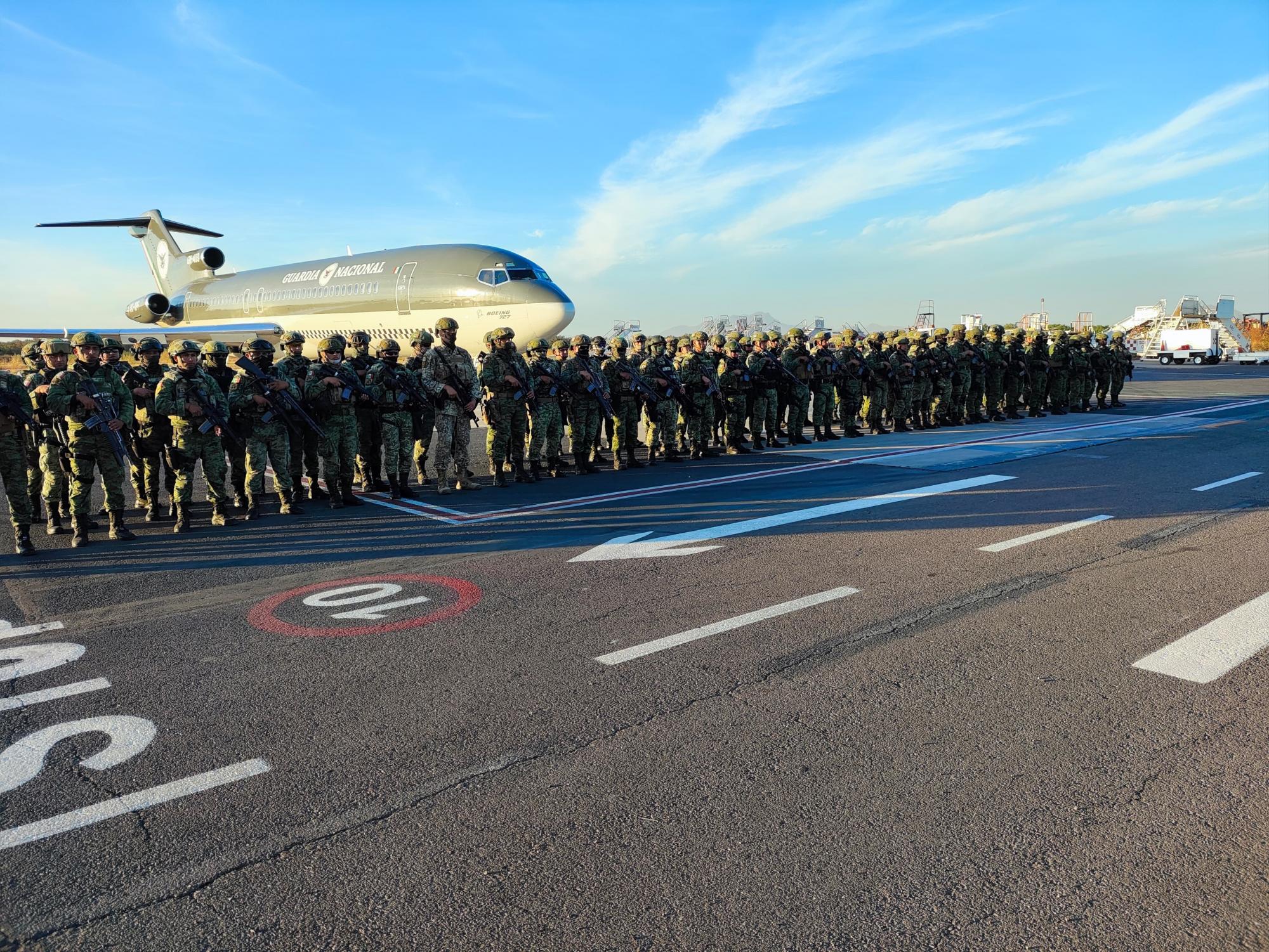 $!Llegan otros 100 elementos de las Fuerzas Especiales del Ejército a Sinaloa