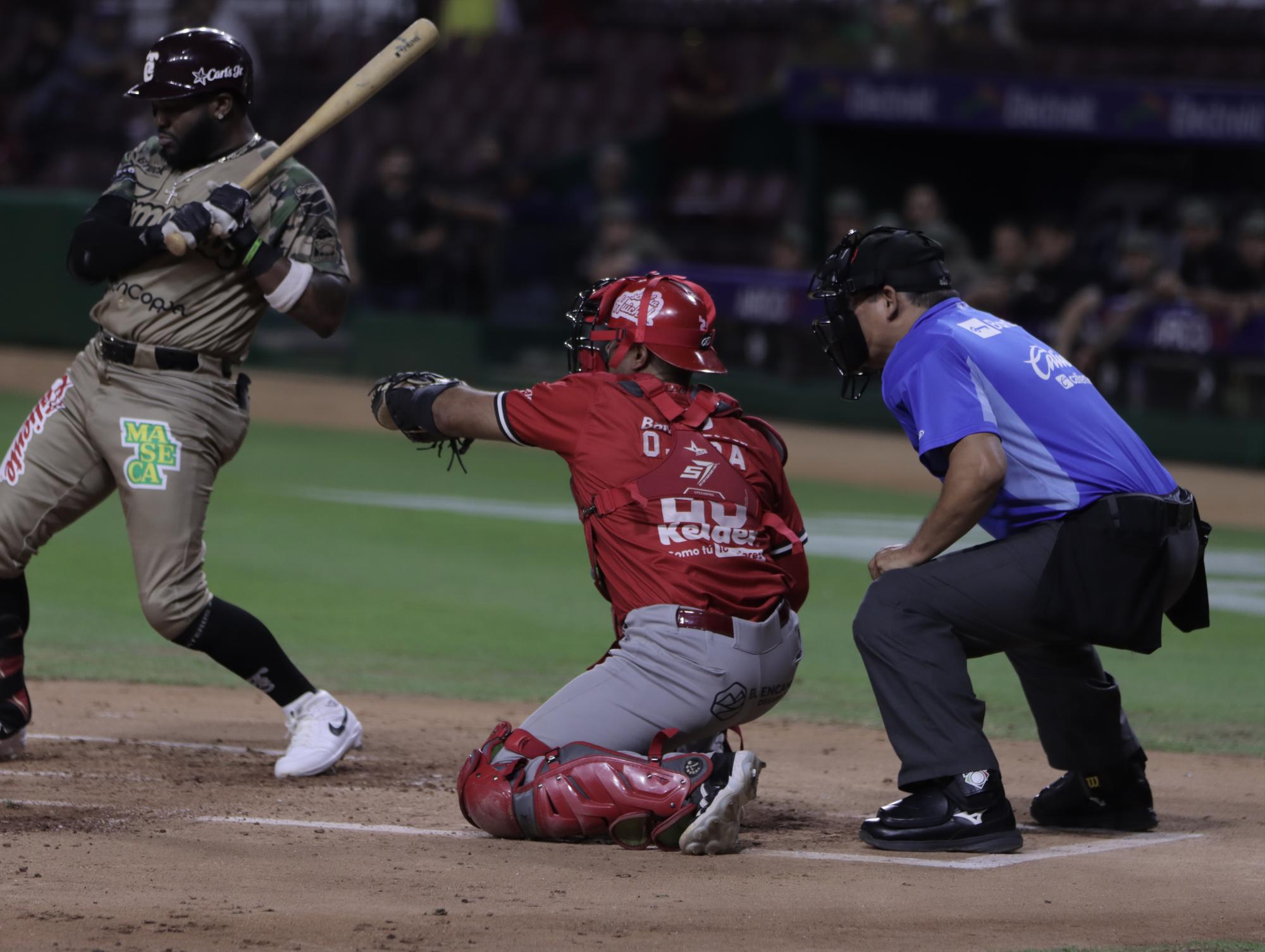 $!Tomateros de Culiacán pega primero en el Clásico Sinaloense de la LMP