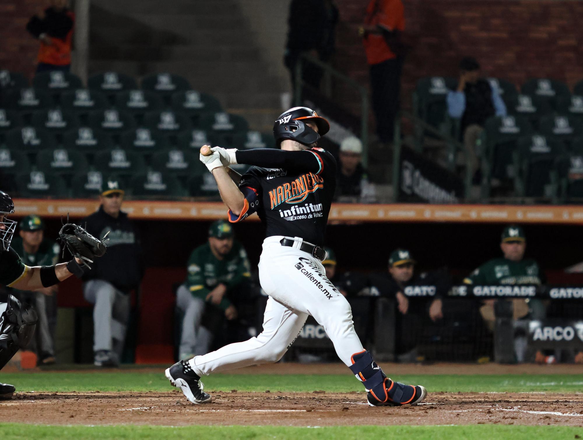 $!Naranjeros se impone a Cañeros en emocionante juego navideño