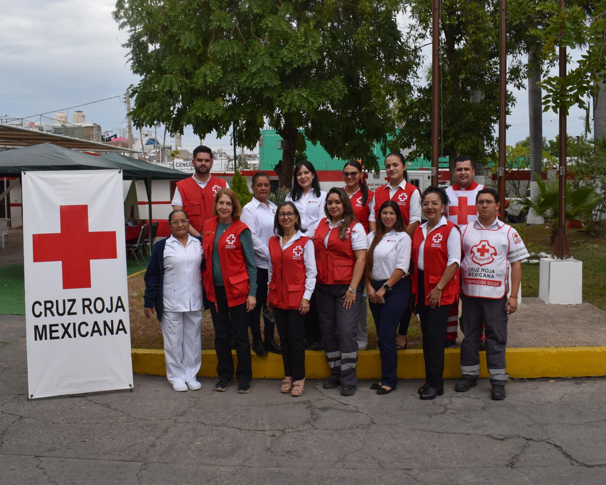 $!Reconocen labor humanitaria de voluntarios de la Cruz Roja, en Mazatlán