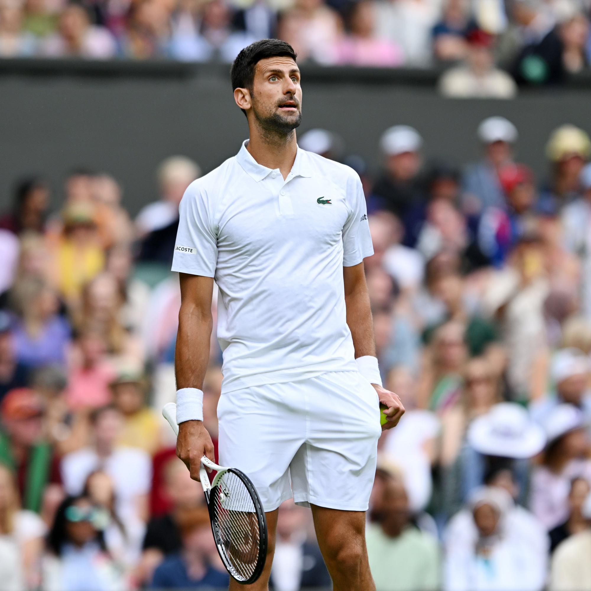 $!Djokovic y Hurkacz volverán el lunes a la cancha luego de dos sets disputados