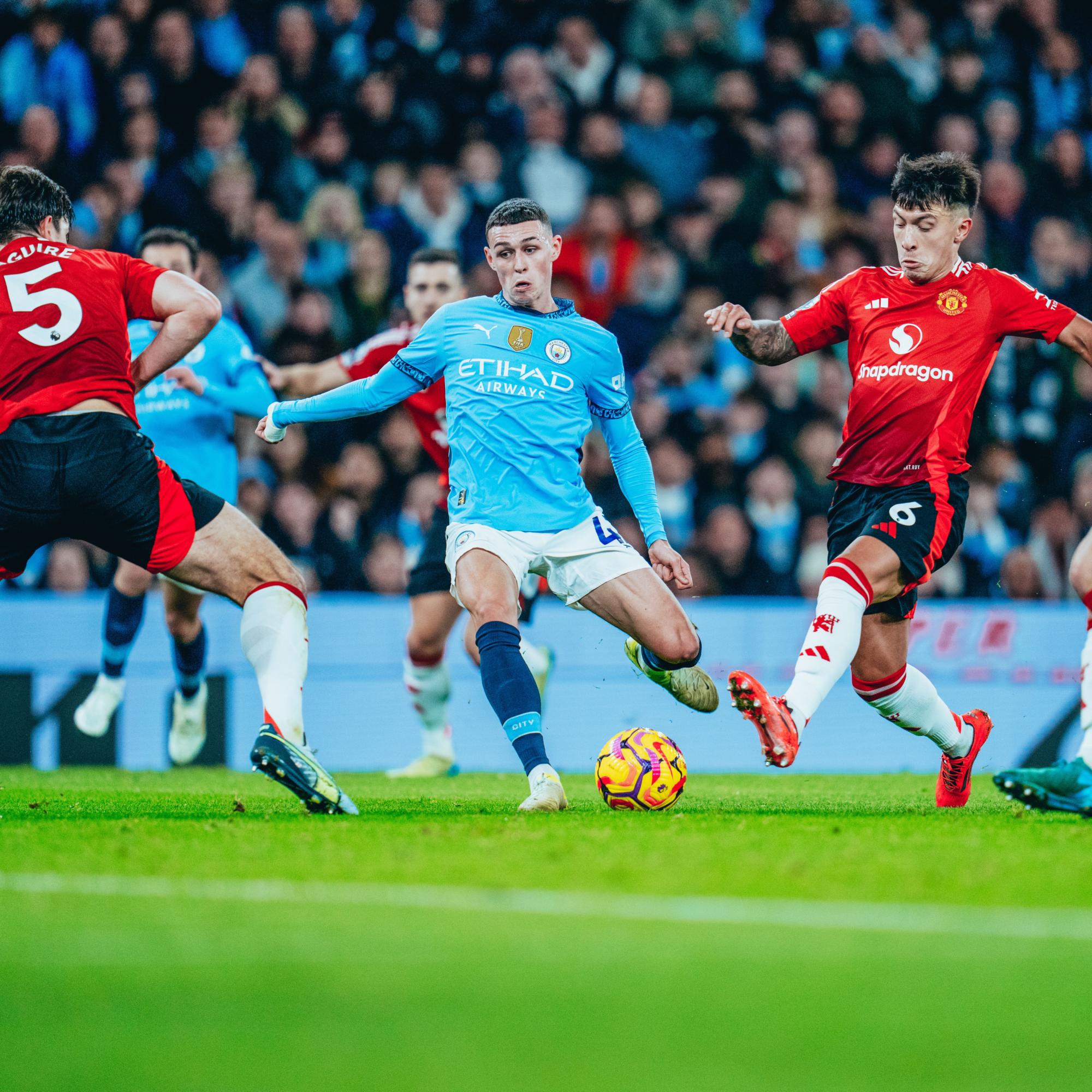 $!Manchester United remonta ante el City en los últimos minutos