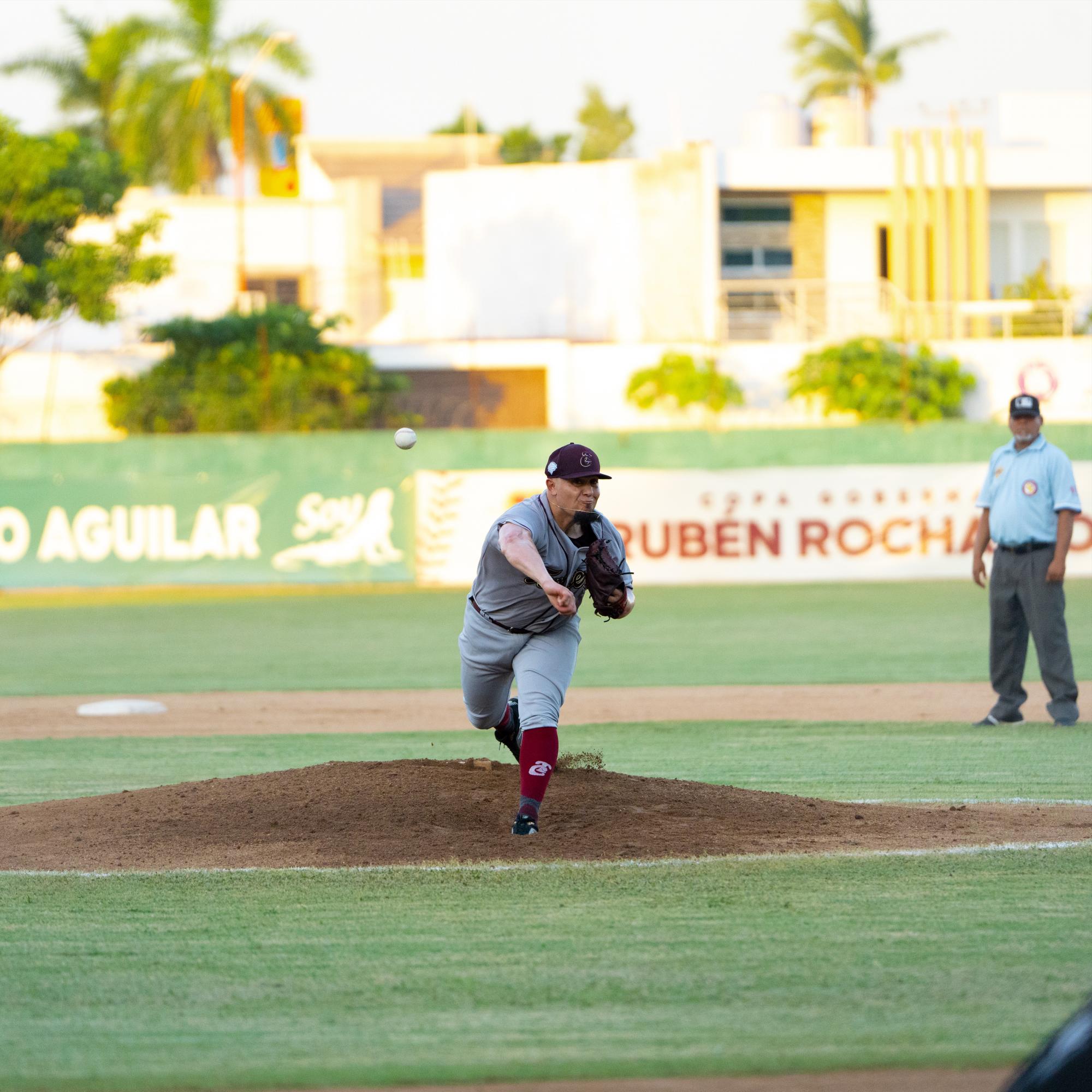 $!Tres tablazos poderosos le dan la victoria a Tomateros