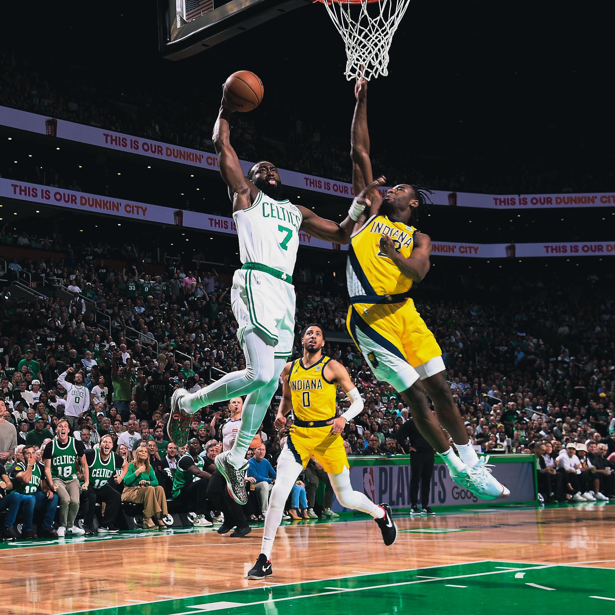 $!Celtics aprovecha los regalos de los Pacers y gana en tiempo extras el Juego 1