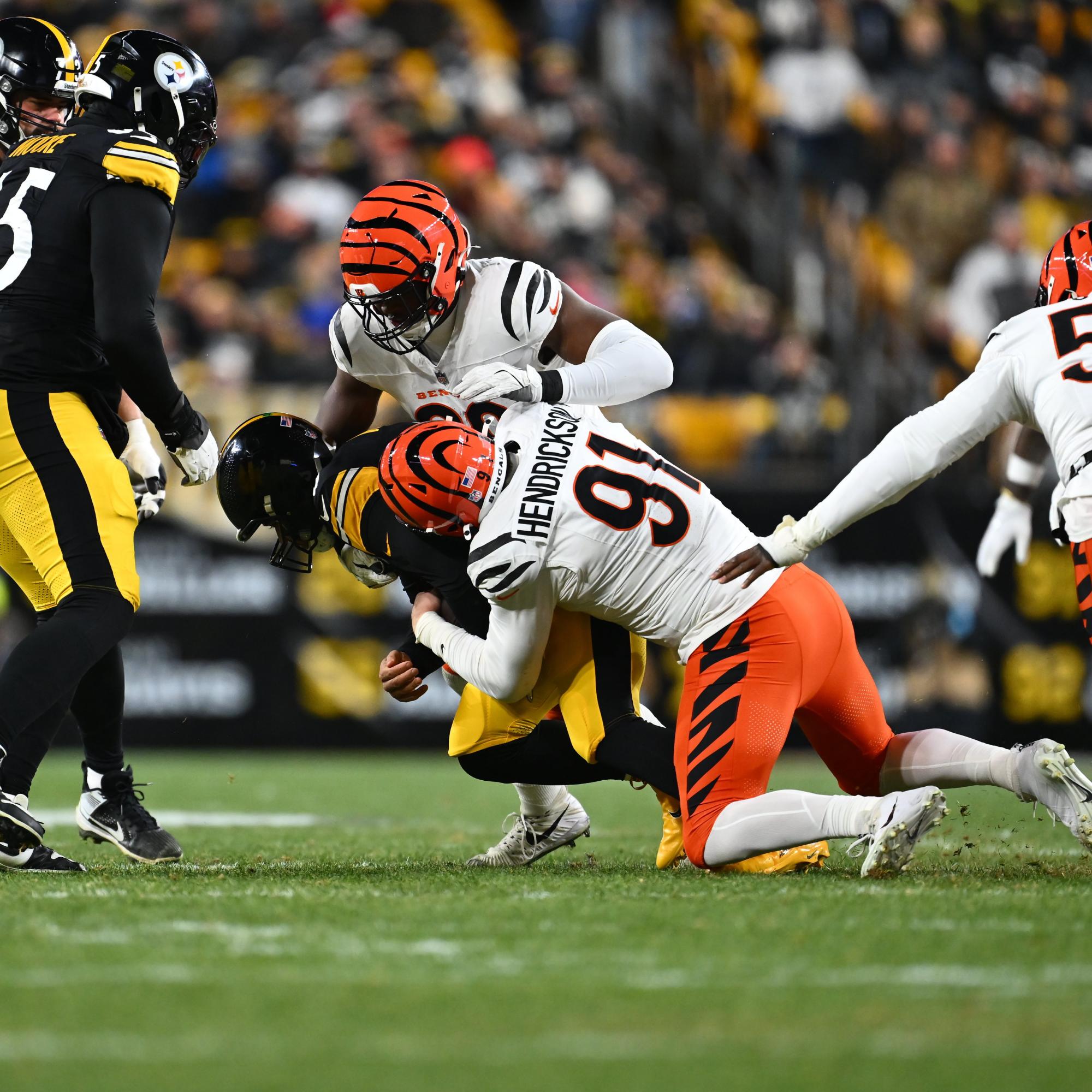 $!Bengals superan a los Steelers y mantienen vivas sus esperanzas de playoffs