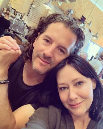 Shannen Doherty se divorció de Kurt Iswarienko un día antes de morir.