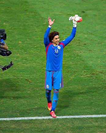 Guillermo Ochoa sería uno de los convocados por el “Vasco” Aguirre.