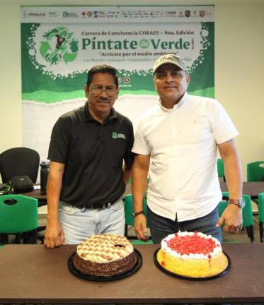 Adolfo Domínguez Gabriel y Ernesto Castro Ríos festejan juntos sus cumpleaños.