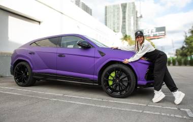 Shakira cumple su palabra, rifará entre sus fans su Lamborghini Urus S.