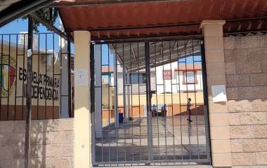 Madre de familia denuncia malos tratos a niños con hiperactividad y autismo en la primaria Independencia, en Culiacán.