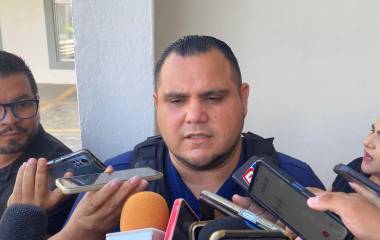 Jaime Othoniel Barrón habló sobre el asesinato de un policía municipal por la tarde del jueves, frente a Los Mangos I.