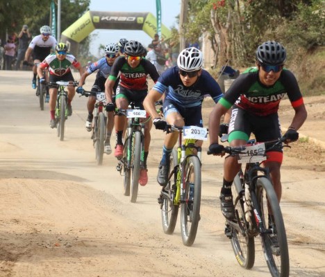 Los interesados en participar en esta justa de fin de año se pueden inscribir previo al día de la competencia.