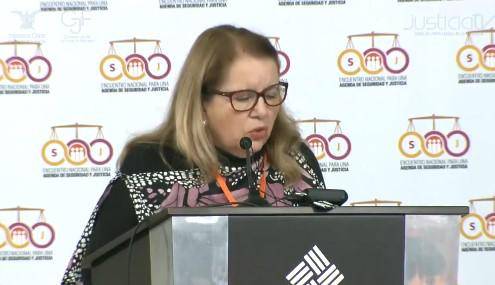 La Ministra Loretta Ortiz Ahlf advirtió que no cualquiera puede ser juez.