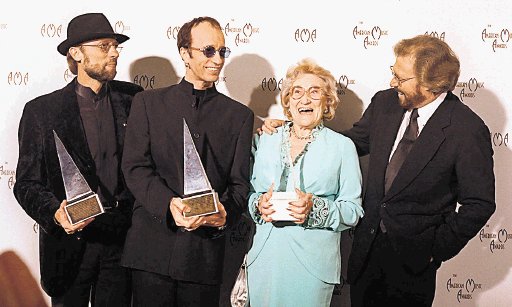 Fallece Barbara Gibb, madre de los Bee Gees