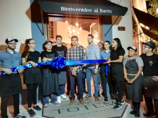 Inauguran Tótem Cafetería de Barrio en el Centro Histórico