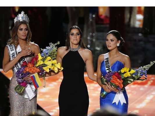 Miss Colombia reina por cinco minutos