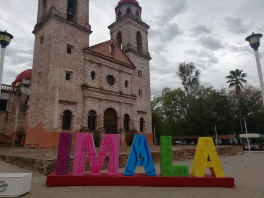 En Imala, la gente no sale más que a lo básico; están bien resguardados y no viajan a Culiacán