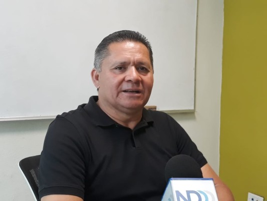 Alcalde de Escuinapa debe dejar la comodidad y gestionar, dice Bonifacio Bustamante