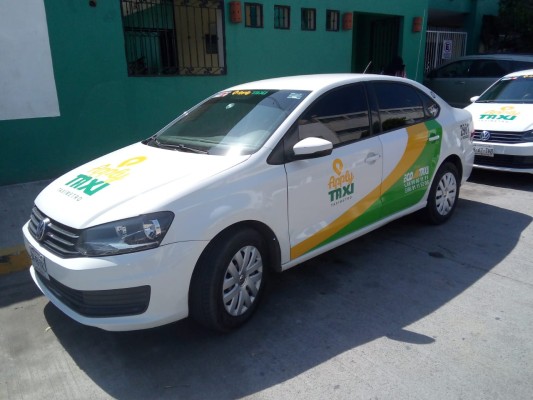 En Mazatlán, Eco Taxis Verdes pone en marcha su aplicación Apply Taxi