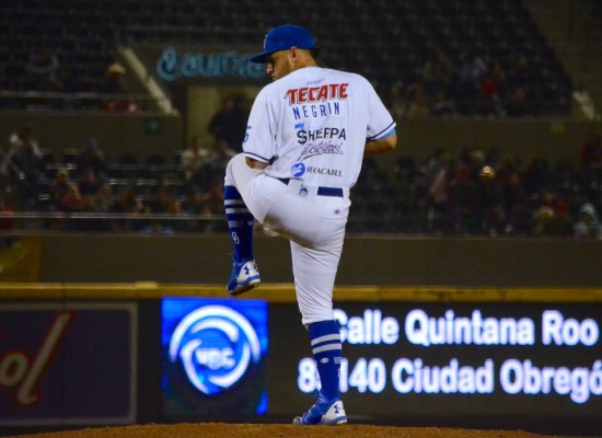 De la mano de Yoaner Negrín, Yaquis de Obregón limpia a Águilas de Mexicali