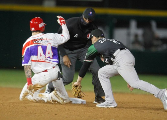 Tomateros de Culiacán tomó la ventaja primero, pero no la pudo retener y quedó fuera de la Serie del Caribe Mazatlán 2021.