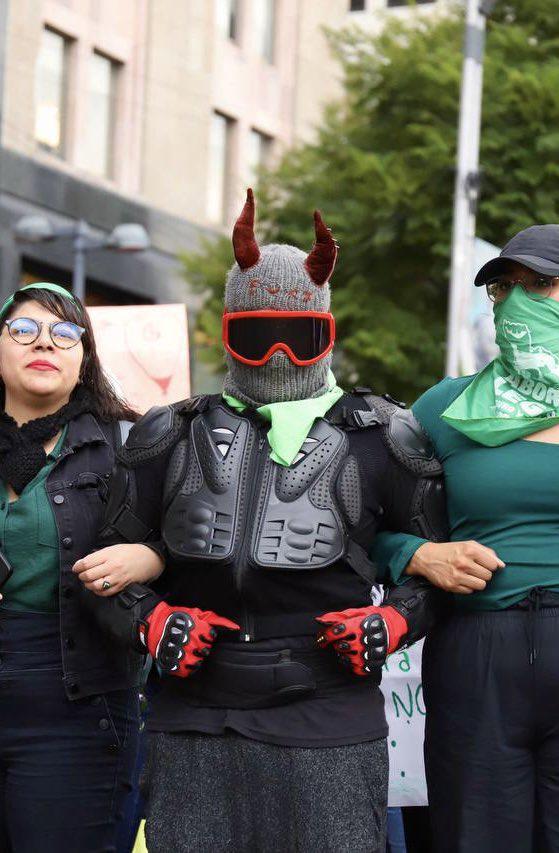 $!Mujeres insisten en las calles en que el derecho a decidir sea para todas