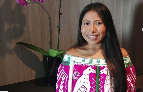 Yalitza Aparicio se convierte en una youtuber para reivindicar sus raíces