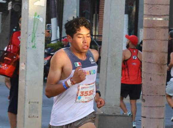 Trabajos de dosificación y control de ritmo dan triunfo a campeones de Medio Maratón Pacífico