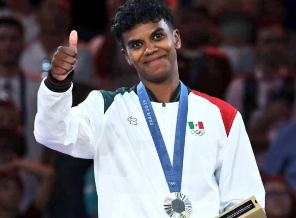 Prisca Awiti le dio a México su segunda medalla en París 2024.