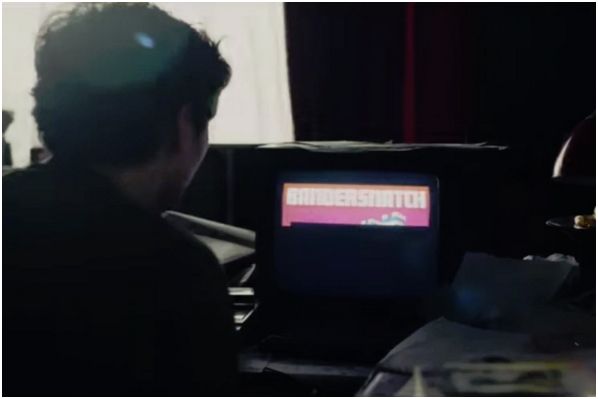 Lanzan tráiler de Bandersnatch; el primer filme de Black Mirror se estrena el viernes