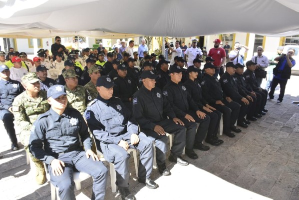 Recibe la Secretaría de Seguridad Pública de Mazatlán uniformes para la Policía Preventiva