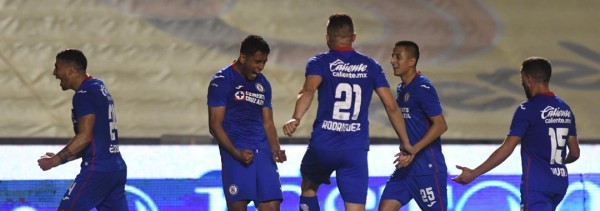 La Máquina pita en el Volcán y pone un pie en semifinales al vencer a Tigres