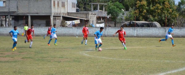 Utesc participa tanto en futbol como en beisbol.