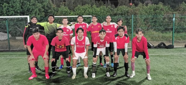 El equipo de D’portenis no cede terreno en Juvenil C de futbol en Mazatlán