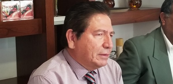 Reconocen a Fernando García Páez como Ingeniero Civil del año en Sinaloa