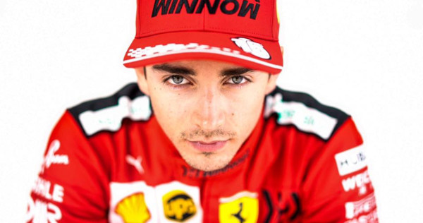 El piloto Charles Leclerc se impone ahora en el Gran Premio virtual de China