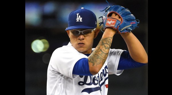 El sinaloense Julio Urías gana en triunfo de Dodgers