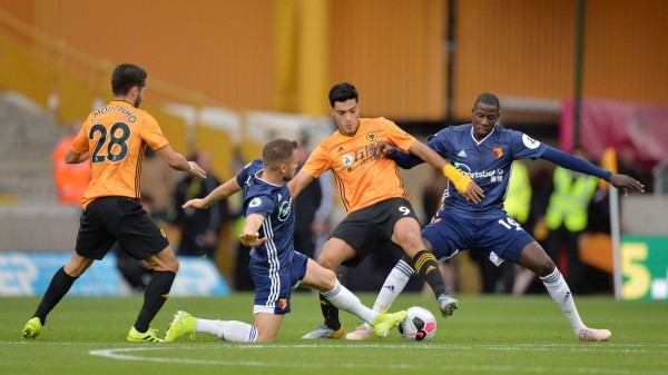 Sigue la sequía goleadora de Raúl Jiménez con los Wolves