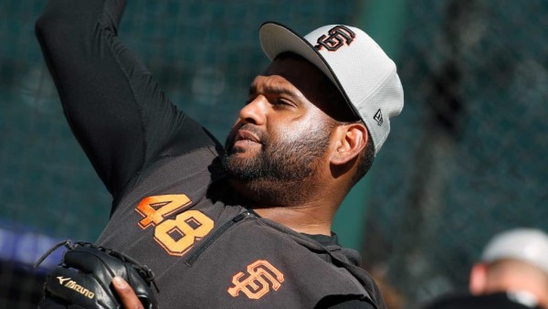 Oficial: Sandoval, Sánchez y Ruf pactan con Gigantes de San Francisco