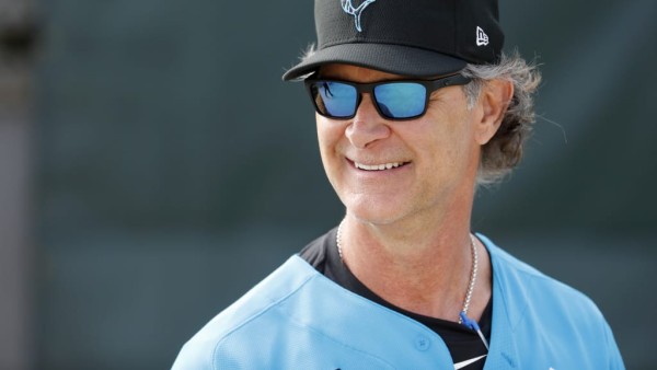 Don Mattingly te deja dirigir a los Marlins de Miami por un día