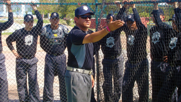 Ser umpire se lleva en el corazón y lo veo en los compañeros de la liga mexicana: Alfonso Márquez