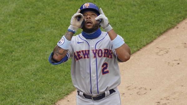 Dominic Smith da jonrón y Mets ganan el primero de la Serie del Metro