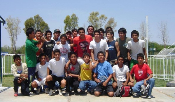 Oswaldo Sánchez fue una de las figuras que felicitó a la Academia Atlas Matamoros de Escuinapa.