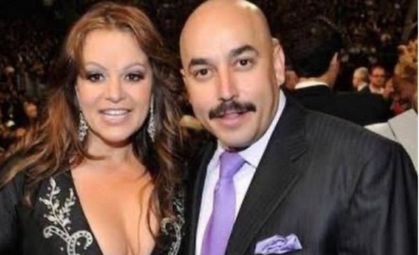 Jenni y Lupillo Rivera. Foto: Tomada de elsiglodetorreon.com