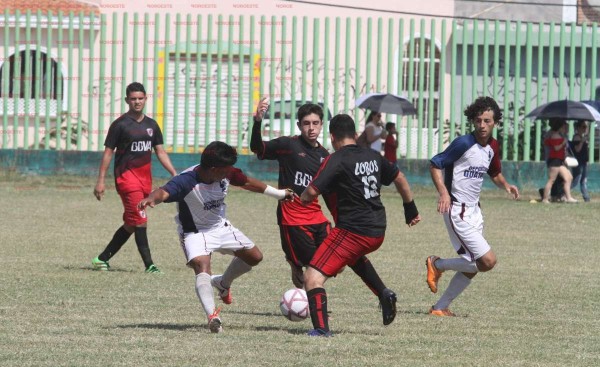 Levanta Lobos de Mazatlán el título en la octava Copa Mazatlán Calzzapato