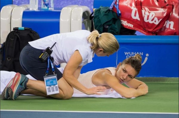 Tenista Simona Halep sufre de hernia discal