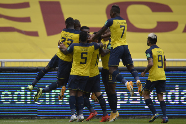 Ecuador no tuvo problemas para vencer a Colombia en las eliminatorias mundialistas de la Conmebol.