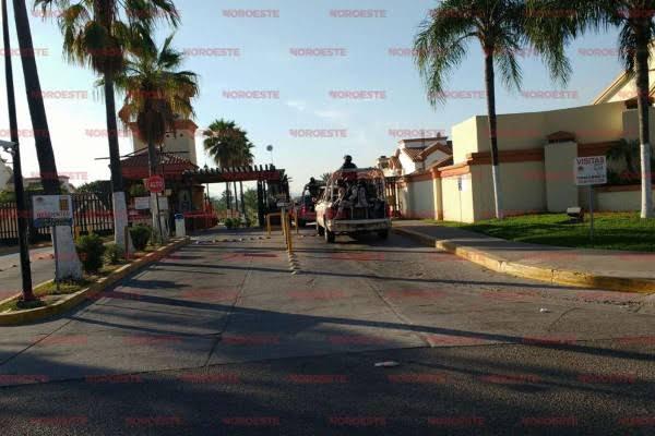 Reportan el ingreso de civiles armados a Montecarlo, en Culiacán