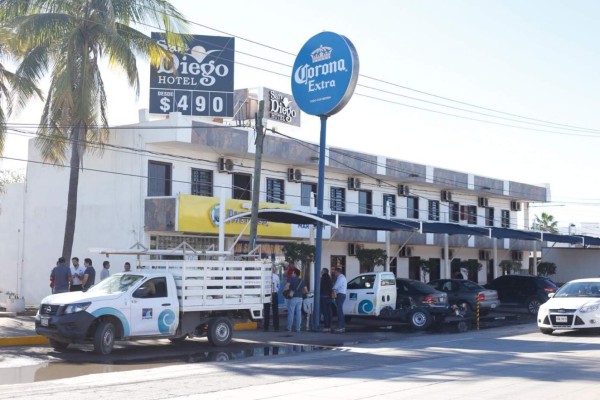 Jumapam localiza toma clandestina de agua potable afuera de un hotel de Mazatlán