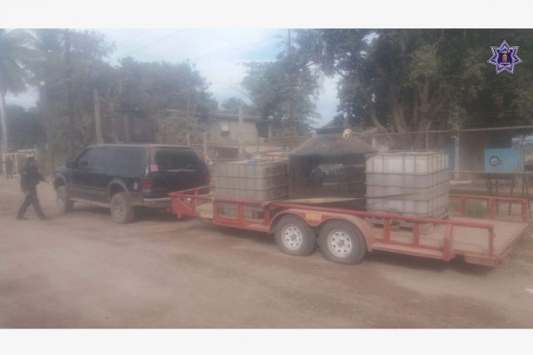 Recuperan más de 4 mil litros de combustible robado en Culiacán